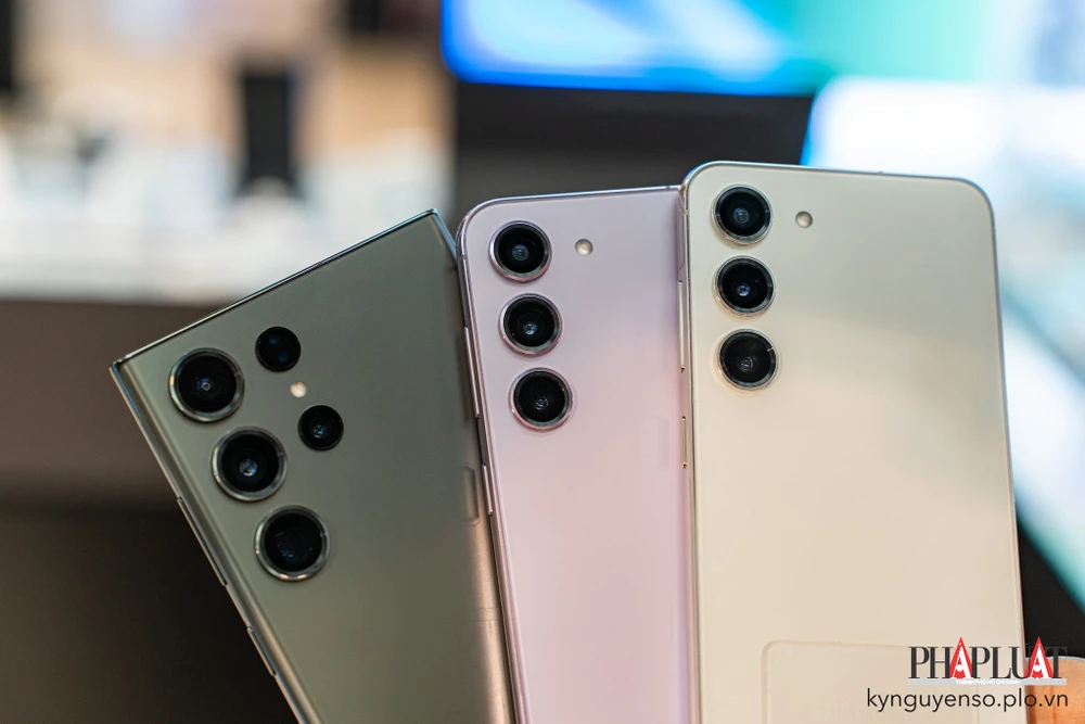 cu-6-phut-lai-co-1-chiec-dien-thoai-bi-danh-cap Cứ 6 phút lại có 1 chiếc điện thoại bị đánh cắp. Ảnh: TIỂU MINH