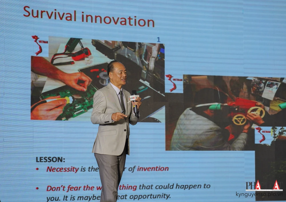 Ông Albert Antoine từng là cố vấn chiến lược về Đổi mới sáng tạo, trí tuệ nhân tạo (AI) và Khoa học Dữ liệu cho Văn phòng Thủ tướng Singapore. Ảnh: TIỂU MINH