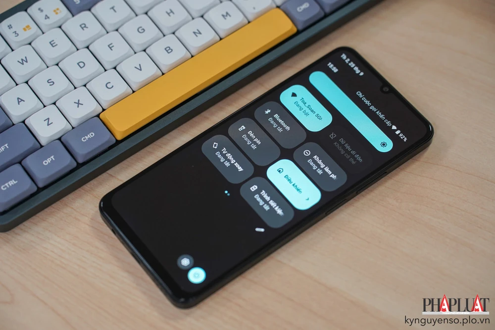Hiệu suất của realme C51 ở mức đủ dùng. Ảnh: TIỂU MINH