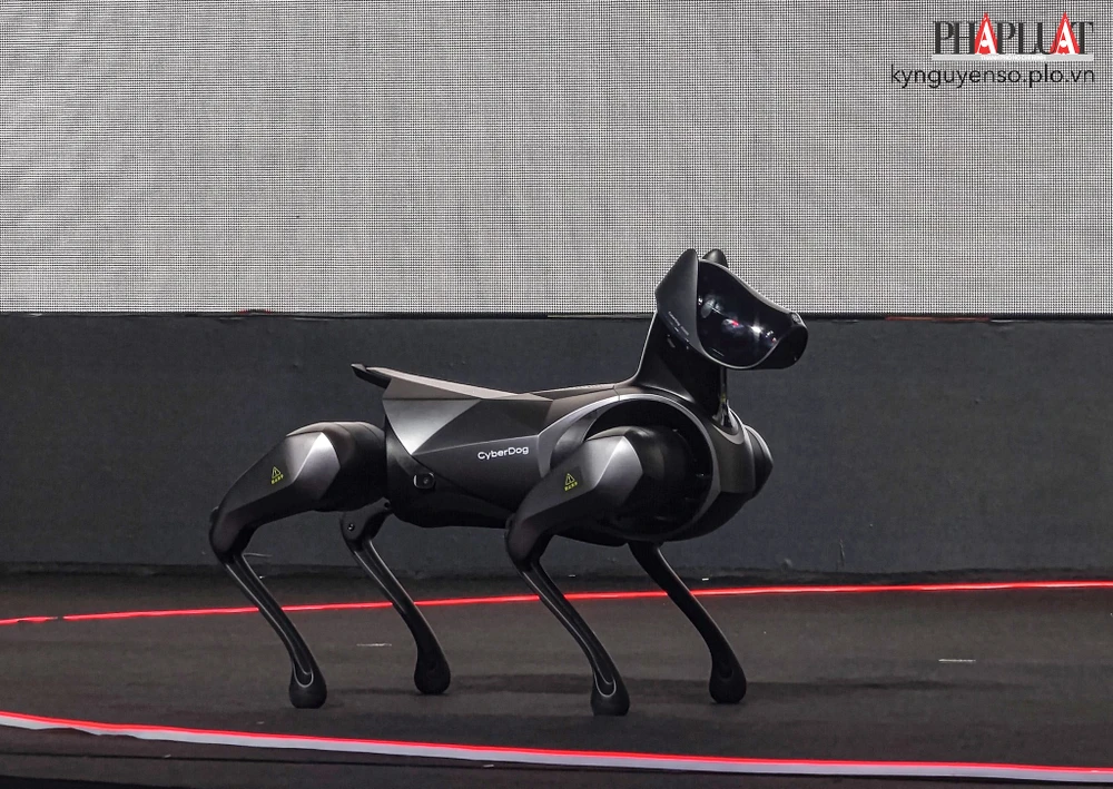 cyberdog-2-1.jpg