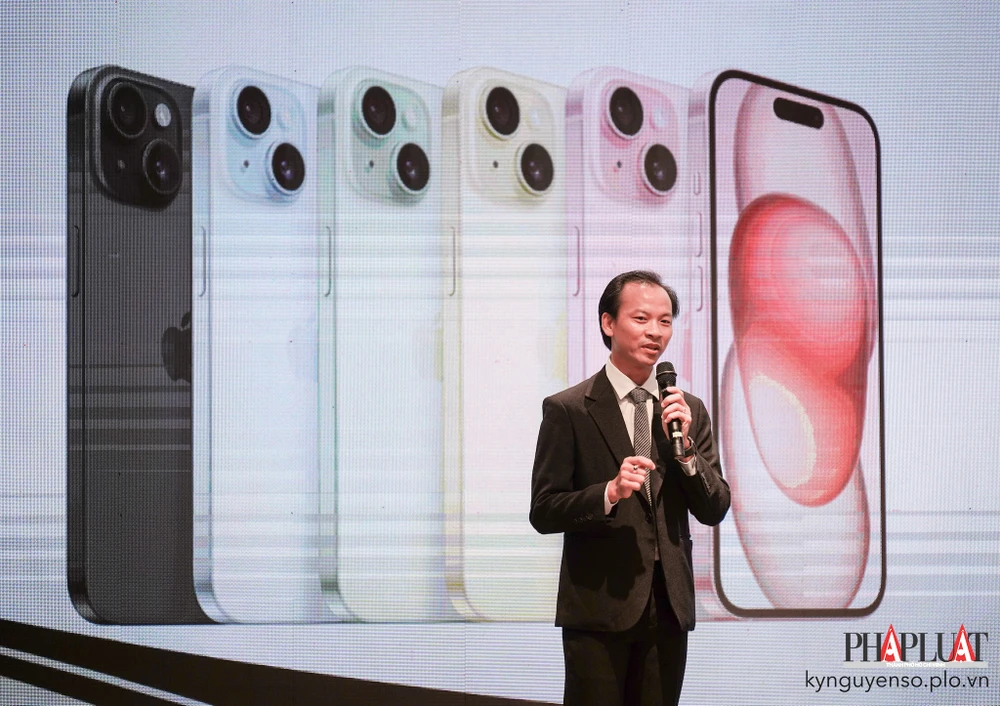 Khác với các năm trước, năm nay Di Động Việt quyết định giới hạn số lượng đặt cọc để đảm bảo đủ máy giao cho khách hàng. Ảnh: