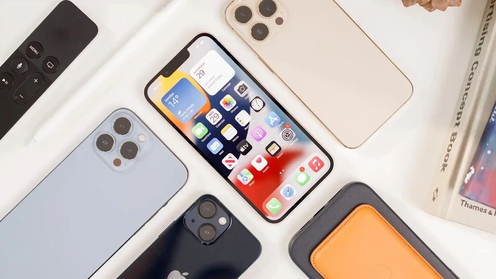 iPhone cũ đang được giảm giá mạnh tại nhiều hệ thống.