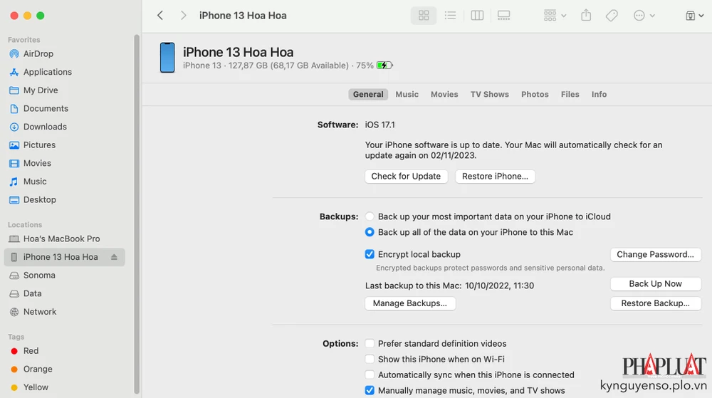 Khôi phục cài đặt gốc trên iPhone bằng iTunes (Windows) hoặc Finder (macOS). Ảnh: TIỂU MINH