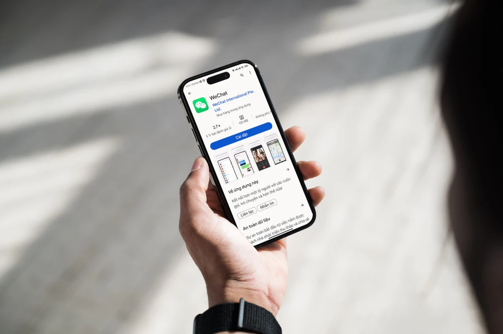 Sau TikTok, đến lượt WeChat bị cấm vì rủi ro bảo mật. Ảnh: Pexels