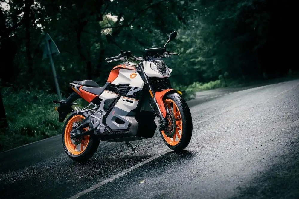 Xe điện Yadea Kemper được trang bị nhiều công nghệ tiên tiến, an toàn.