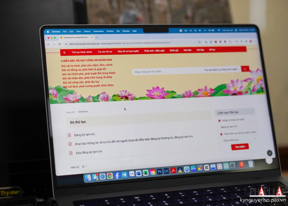 Website cổng dịch vụ công Bộ Công an. Ảnh: TIỂU MINH
