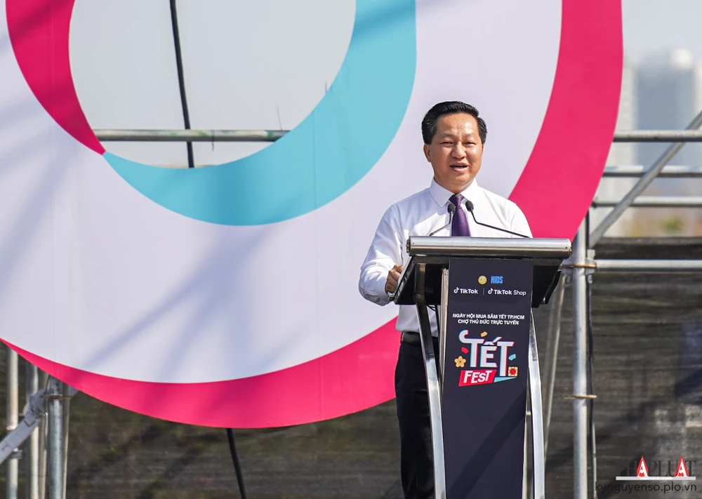 Ông Hoàng Tùng - Chủ tịch UBND TP. Thủ Đức phát biểu tại sự kiện. Ảnh: TIỂU MINH