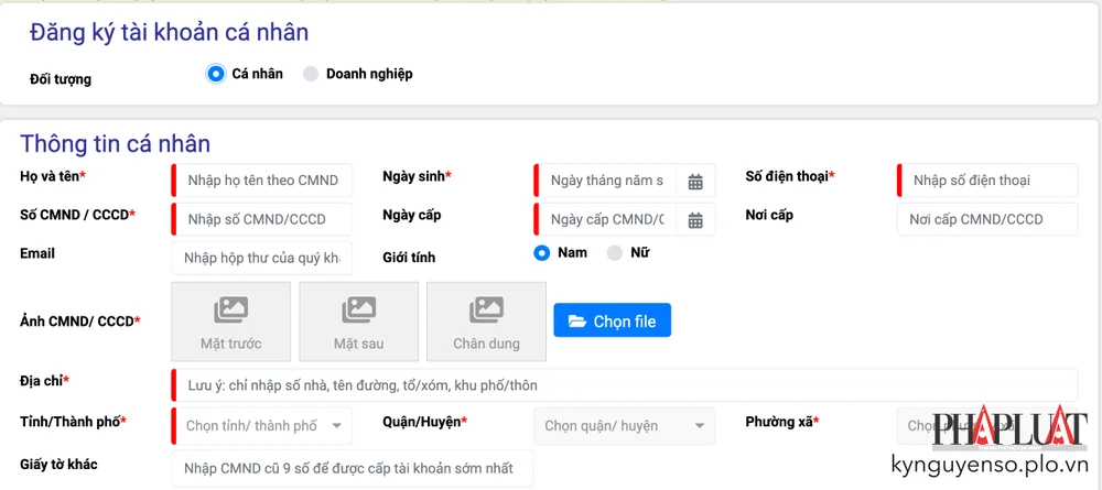 Điền đầy đủ các thông tin cá nhân cần thiết. Ảnh: TIỂU MINH