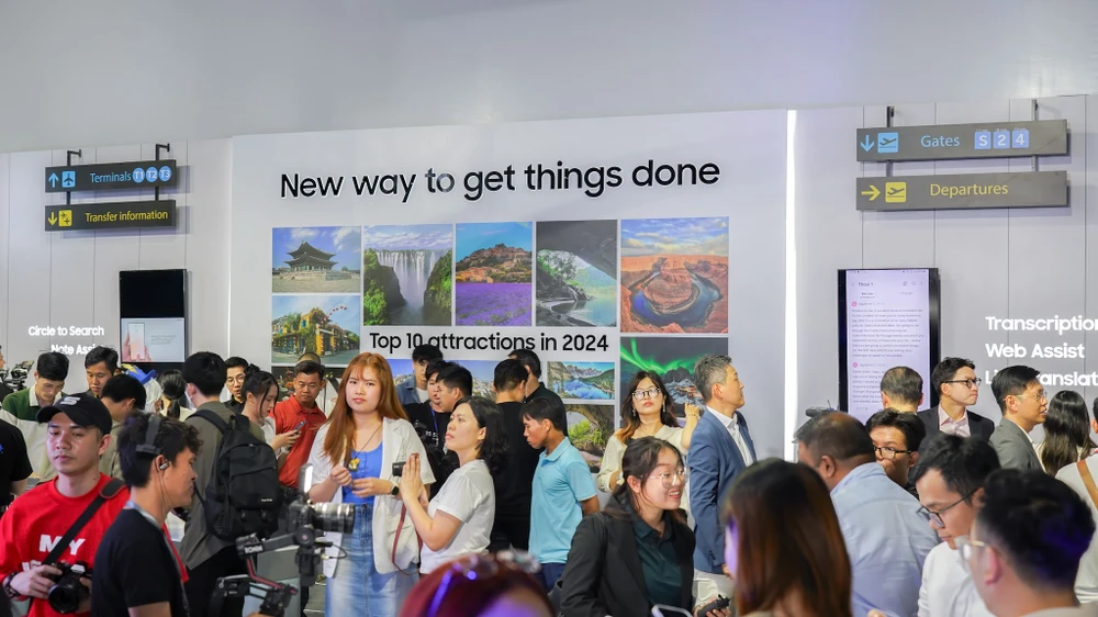 Samsung ra mắt dòng Galaxy S24 tại Việt Nam. Ảnh: TIỂU MINH