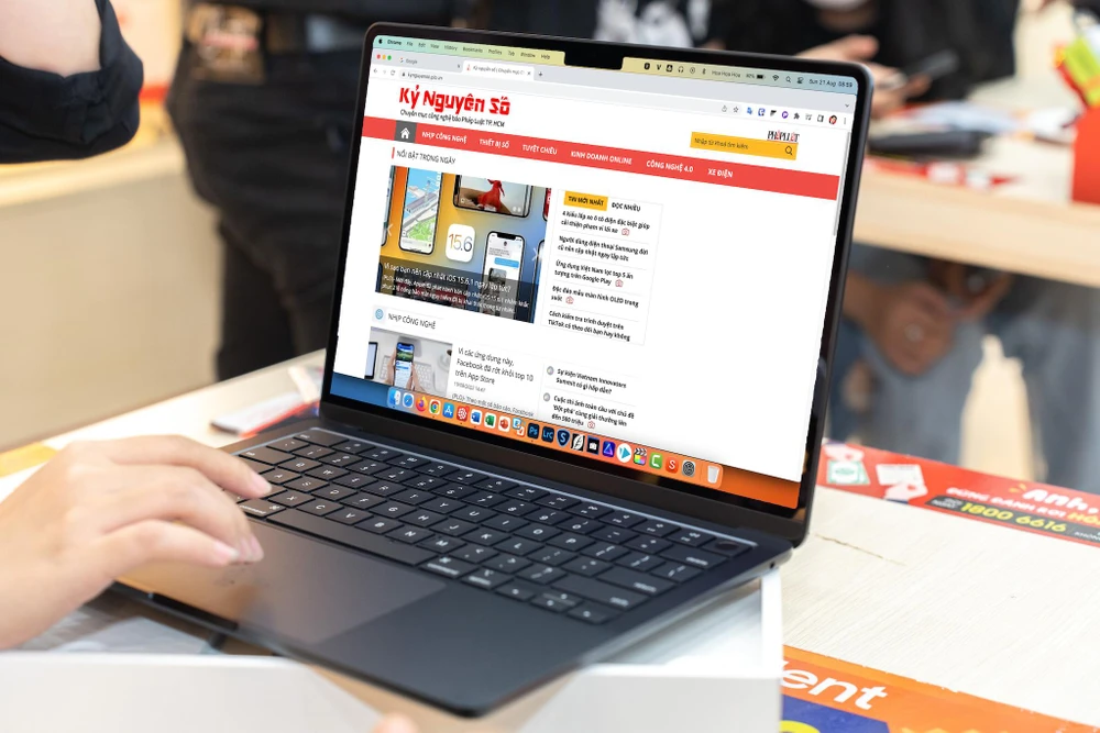 Tính năng DBSC sẽ khiến việc đánh cắp cookie không còn giá trị, giúp người dùng tránh bị mất Facebook, YouTube. Ảnh: TIỂU MINH