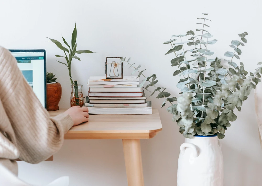 Tin công nghệ 2-6: AI sẽ khiến 12 triệu người phải thay đổi công việc. Ảnh: Pexels