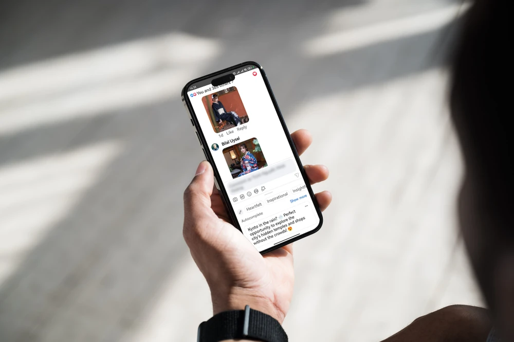 Facebook sắp sử dụng dữ liệu người dùng để đào tạo AI. Ảnh: MINH HOÀNG/Canva