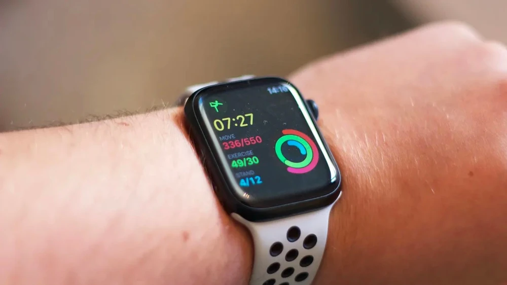 Tin công nghệ 6-8: Apple Watch đã cứu sống một người đàn ông ở California.
