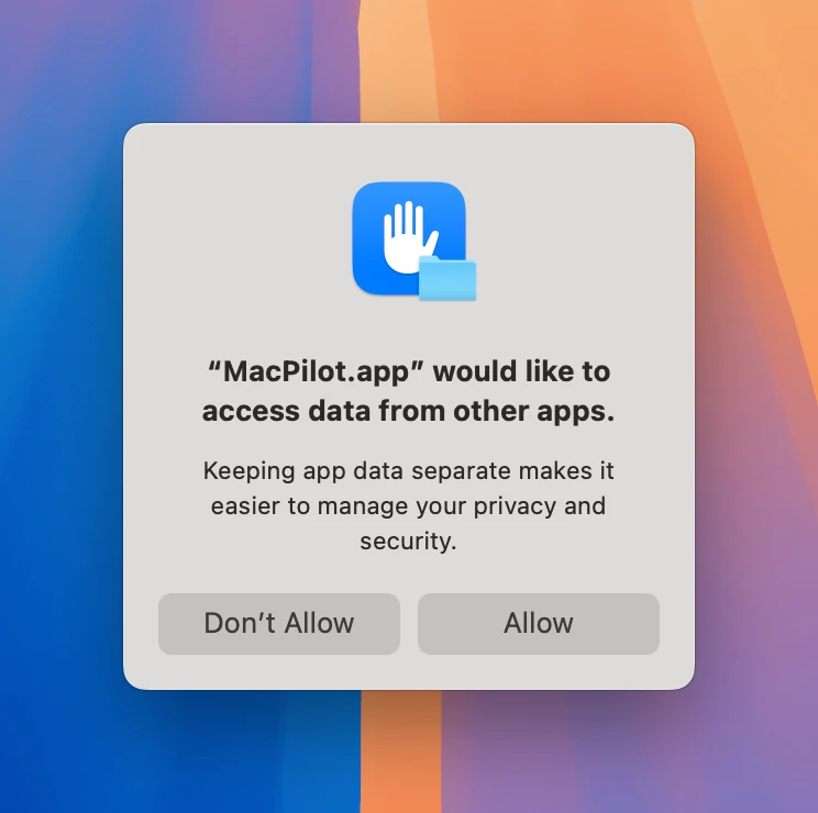 Tin tặc có thể lợi dụng các quyền hạn mà ứng dụng đã được cấp trước đó để theo dõi người dùng. Ảnh: TIỂU MINH