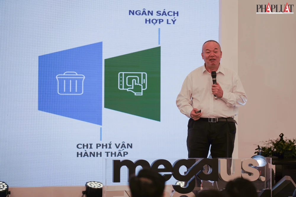 Ông Phí Anh Tuấn, trưởng ban chuyển đổi số mảng doanh nghiệp tại DXCenter. Ảnh: TIỂU MINH