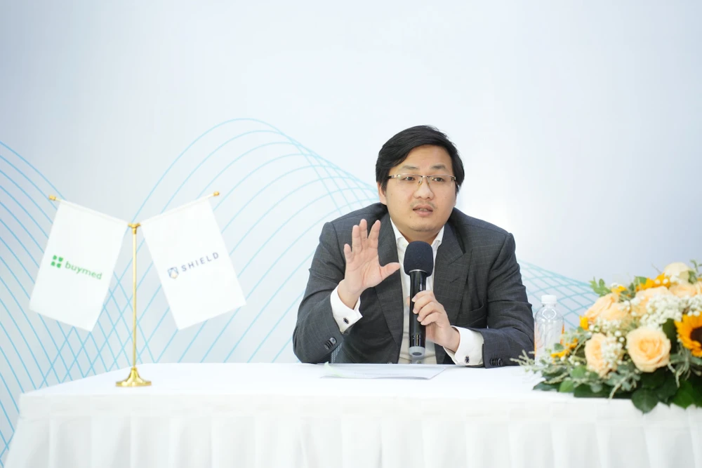 Tin công nghệ 24-8: Ông Hoàng Nguyễn, Giám đốc điều hành của Buymed cho biết Shield đã giúp loại bỏ thành công danh sách các tài khoản và sản phẩm giả mạo.