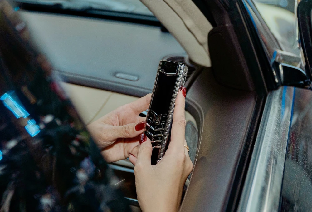 Dòng điện thoại phím bấm được xem là biểu tượng của Vertu vẫn rất được ưa chuộng tại thị trường Việt Nam.
