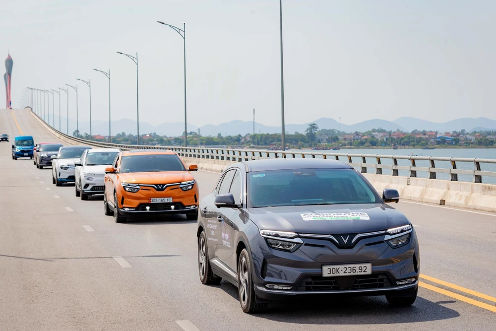 Xe điện VinFast có chi phí tiết kiệm hơn đáng kể so với xe xăng.