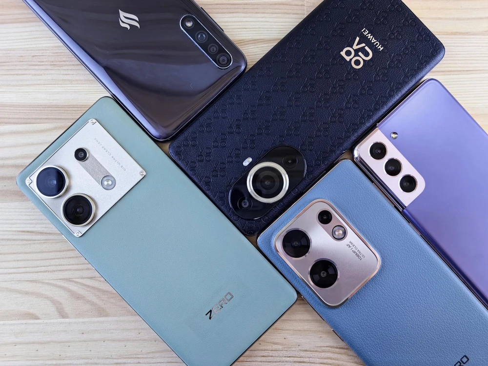 Smartphone chưa có nhiều cải tiến về tuổi thọ pin. Ảnh: Pexels