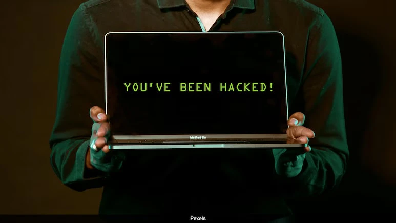 Tin công nghệ 24-3: FBI cảnh báo người dùng Chrome, Edge và Safari. Ảnh: Pexels