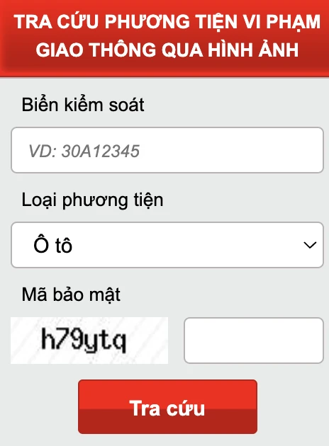 Kiểm tra phạt nguội trực tiếp trên website của Cục CSGT. Ảnh: MINH HOÀNG