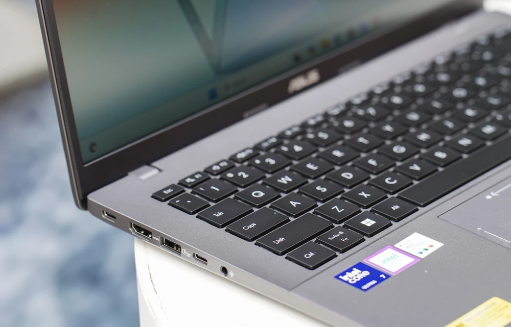 tin-cong-nghe-27-5-laptop-asus-vivobook-1.jpg