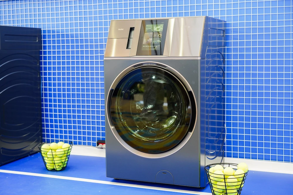 Tin công nghệ 29-5: Máy giặt sấy thông minh với công nghệ bơm nhiệt. Ảnh: TIỂU MINH