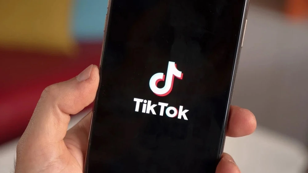 Tin công nghệ 5-7: Apple, Google đối mặt với hàng tỉ đô la tiền phạt dân sự vì TikTok.