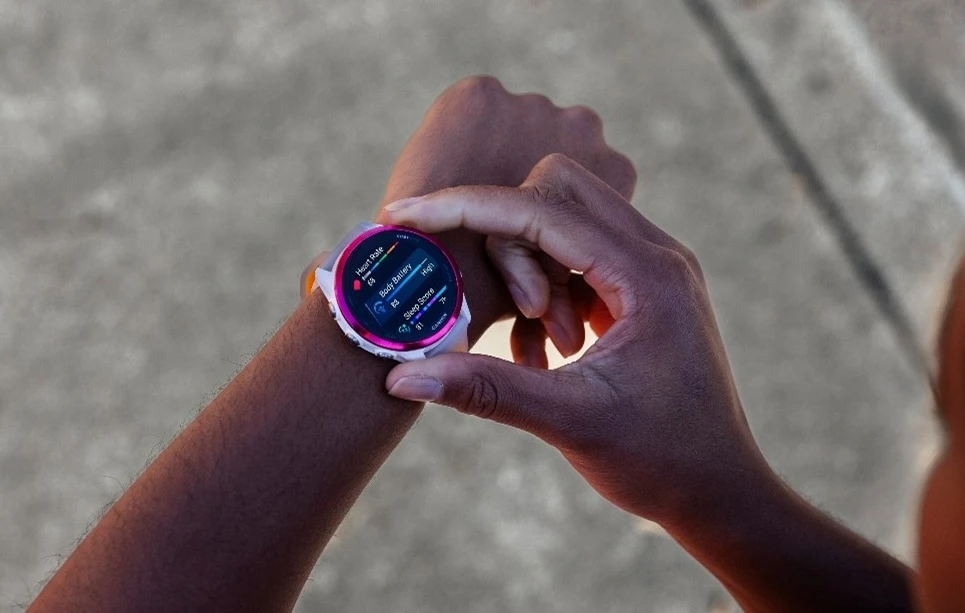 Tin công nghệ 14-7: Garmin dẫn đầu thị trường đồng hồ thông minh cao cấp.