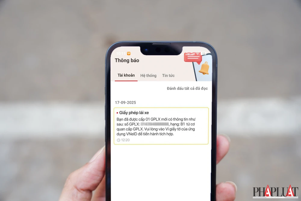 Một số trường hợp đã đậu sát hạch nhưng chưa thấy GPLX điện tử cập nhật trên ứng dụng VNeID. Ảnh: MINH HOÀNG