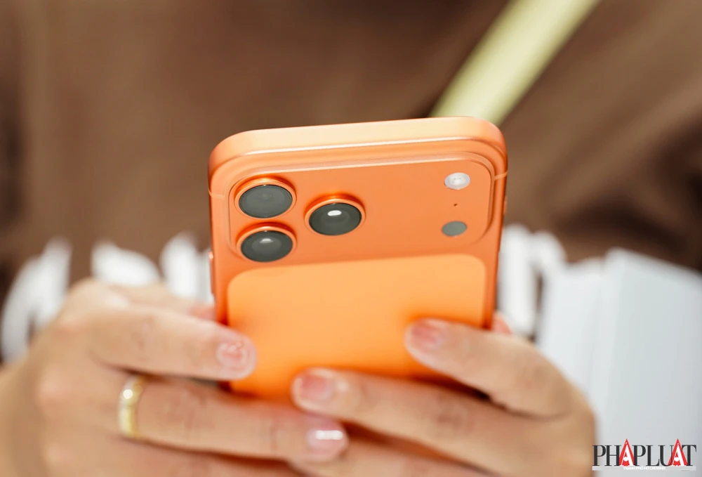 tin-cong-nghe-4-3-apple-iphone-17-pro-max-mau-cam.jpeg