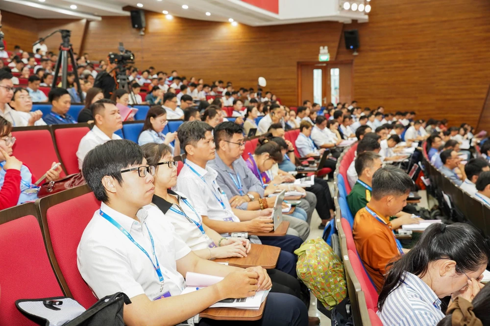 tap-huan-can-bo-chuyen-doi-so-2.jpg