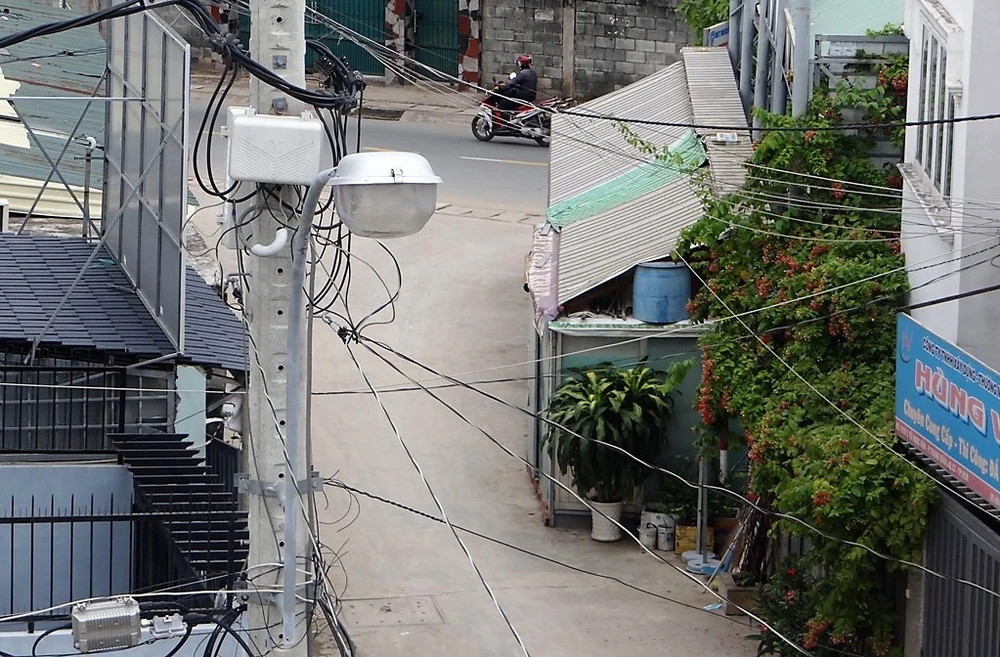 Dẹp quán nước thách thức chính quyền quận 12 ảnh 2