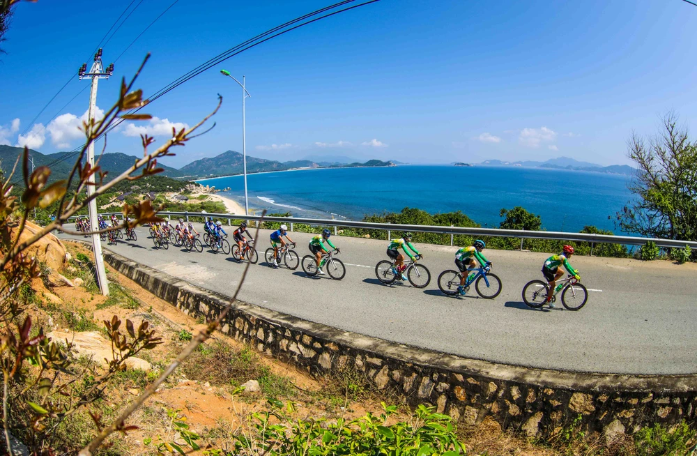 Tay đua 42 tuổi khẳng định ngôi “nữ hoàng leo núi“ ảnh 3