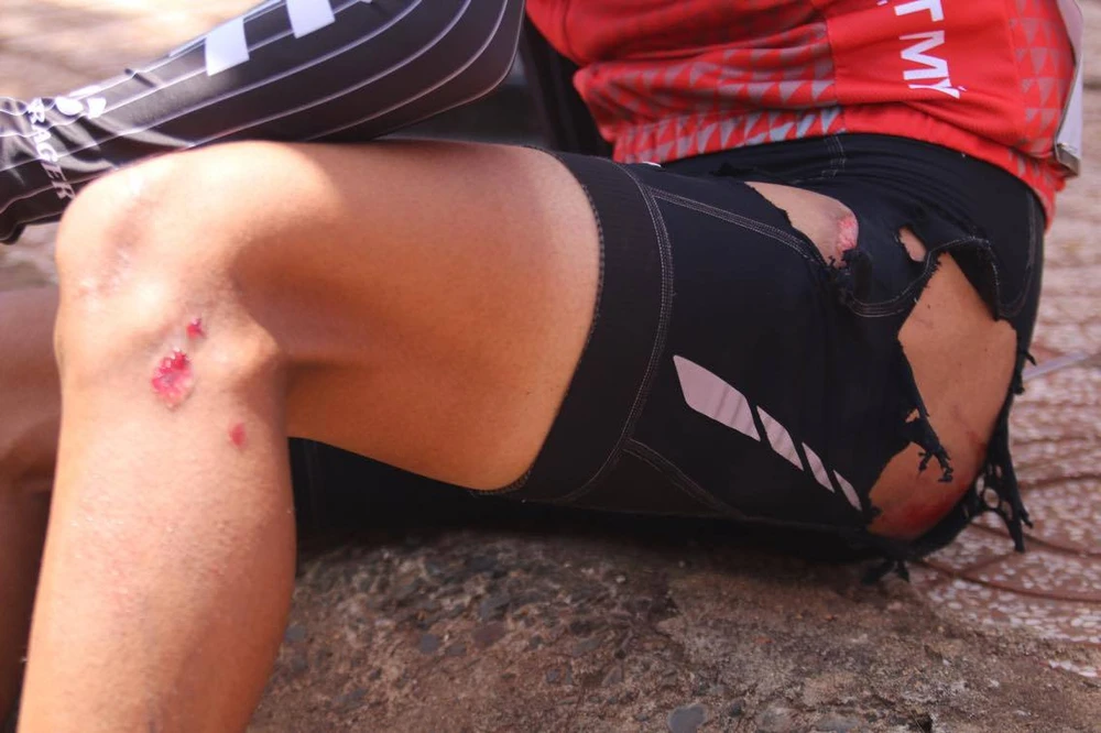 Té ngã gần đích, Trần Thanh Điền lỡ cơ hội áo vàng ảnh 2