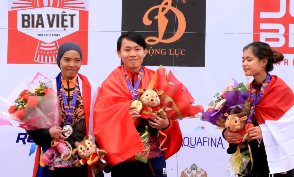 Đây là lần thứ 4 liên tiếp, Nguyễn Thị Thật đoạt chức vô địch cá nhân đua xe đạp đường trường nữ tại đấu trường SEA Games.
