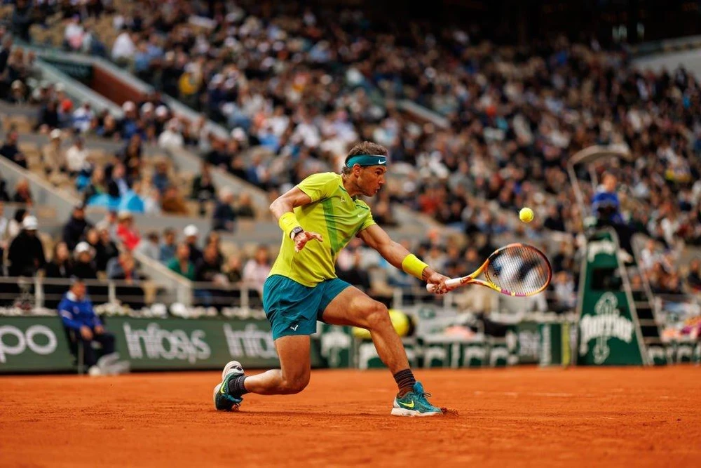 Nadal trút cạn thể lực ở trận thắng Aliassime tại vòng 4. Ảnh: GETTY Nadal trút cạn thể lực ở trận thắng Aliassime tại vòng 4. Ảnh: GETTY
