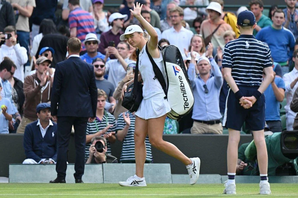 Chuỗi trận toàn thắng của tay vợt nữ số thế giới Swiatek đã dừng lại ở con số 37. Ảnh: GETTY Chuỗi trận toàn thắng của tay vợt nữ số thế giới Swiatek đã dừng lại ở con số 37. Ảnh: GETTY