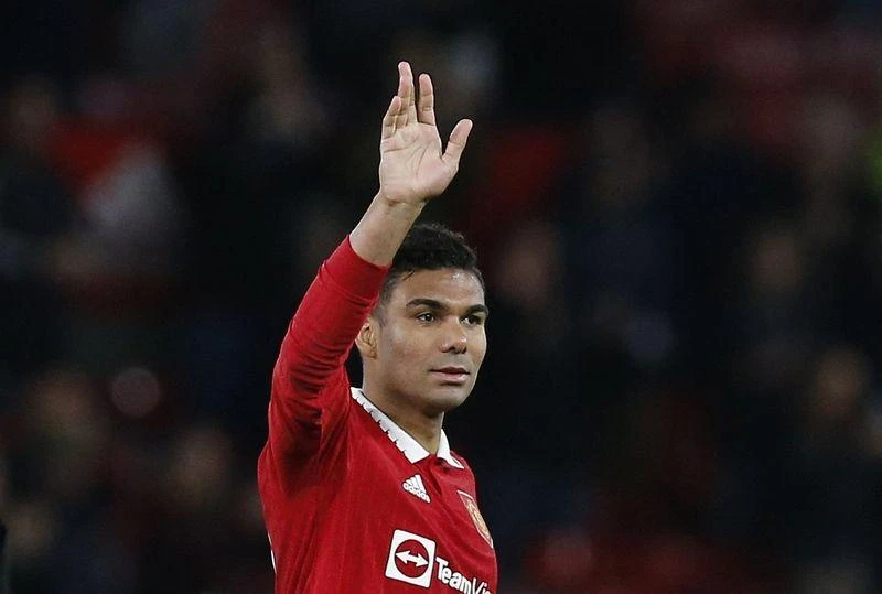 Casemiro lập công giành lại 1 điểm trong trận MU làm khách trên sân Chelsea. Ảnh: REUTERS