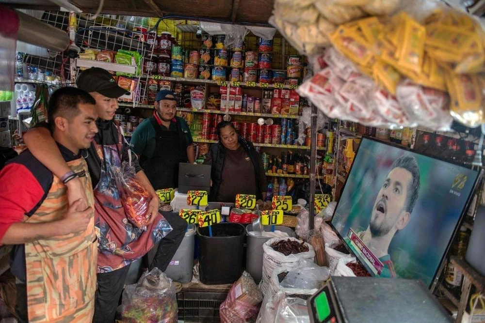 Không chỉ tại Thái Lan, FIFA cũng yêu cầu tất cả các quốc gia thực hiện nghiêm việc chia sẻ bản quyền truyền hình World Cup 2022. Ảnh: GETTY