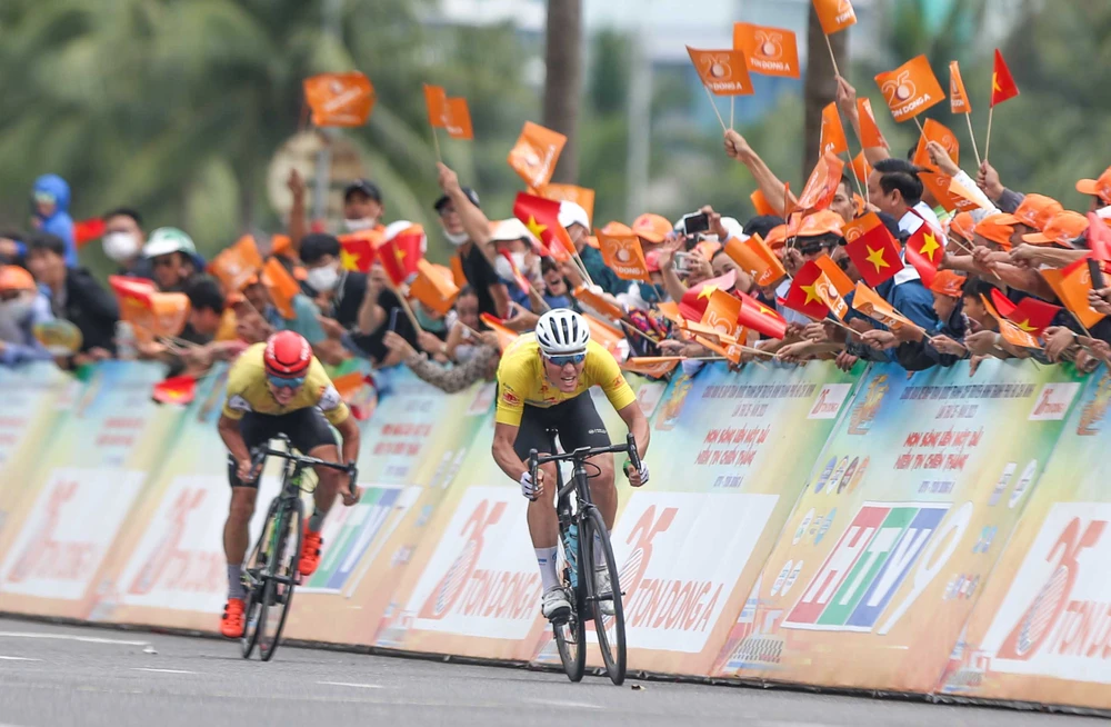 Tại mức đến Đà Nẵng...