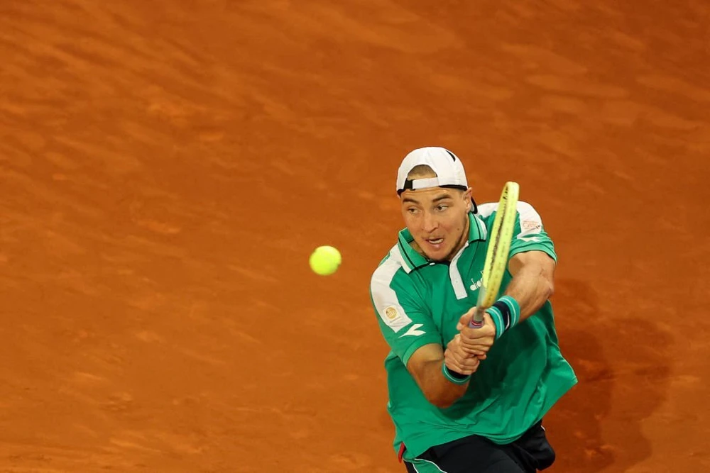 Tay vợt người Đức - Struff lần thứ 2 chơi trận chung kết ATP. Ảnh: GETTY