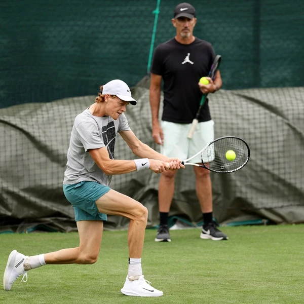 Tay vợt người Ý, Sinner đang có những bước tiến lớn ở cuối mùa giải 2023. Ảnh: GETTY