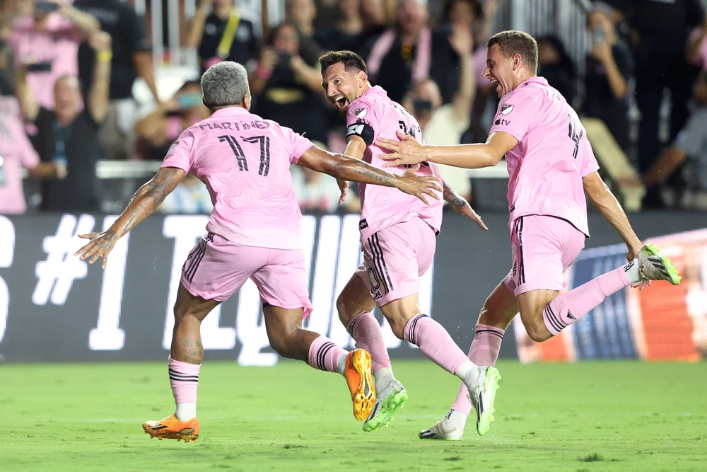 Messi ghi bàn tại MLS từ ghế dự bị.