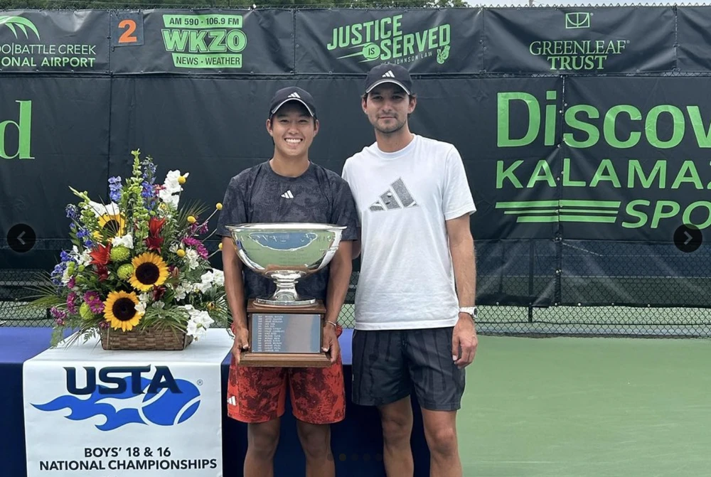 Hai năm liền vô địch giải U-18 Mỹ giúp Tien hai lần nhận suất đặc cách tham dự Mỹ mở rộng. Ảnh: ISVN