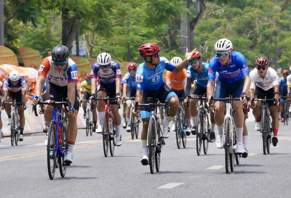 pha nước rút “vàng 10”