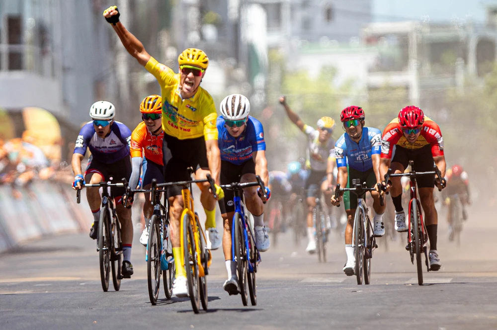 kỷ lục Cúp Truyền Hình