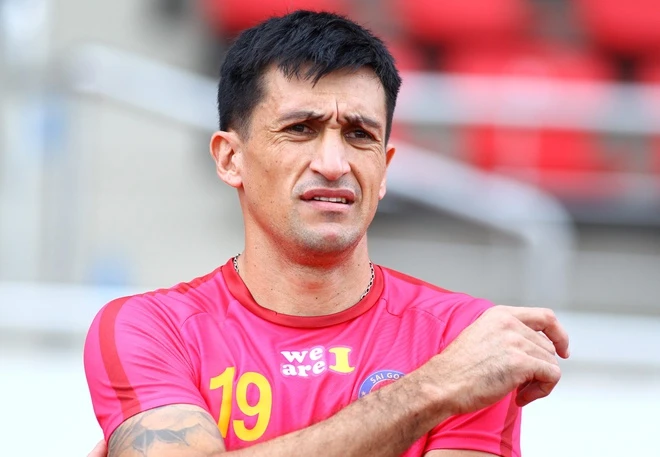 hai lão tướng 42 và 39 tuổi