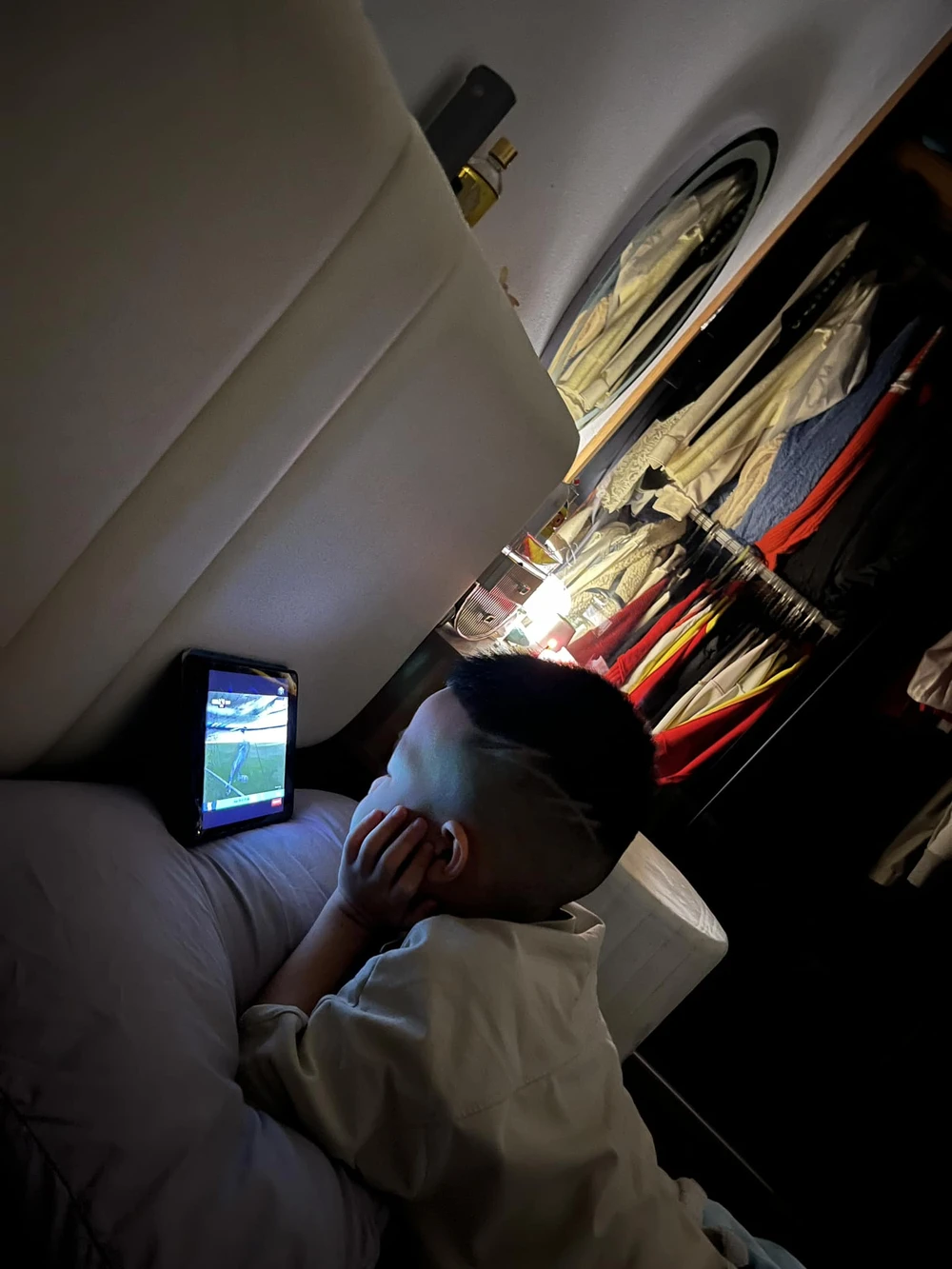 cậu út nhà Tô Văn Vũ