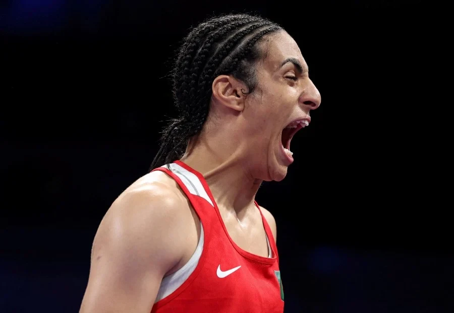 Nữ võ sĩ người Algeria